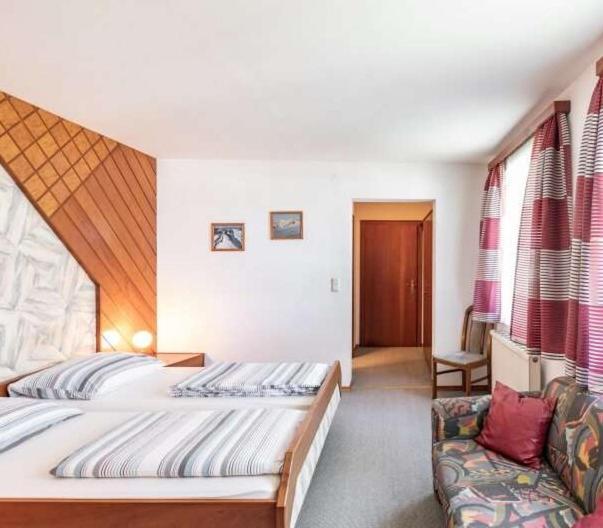 Austria Traveller Hotel Lenzing 外观 照片
